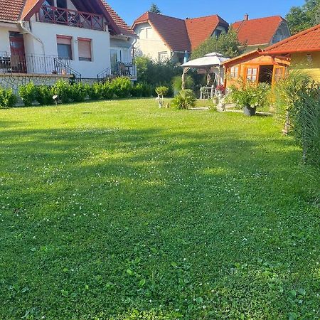 Rege Apartman Alsóörs 外观 照片