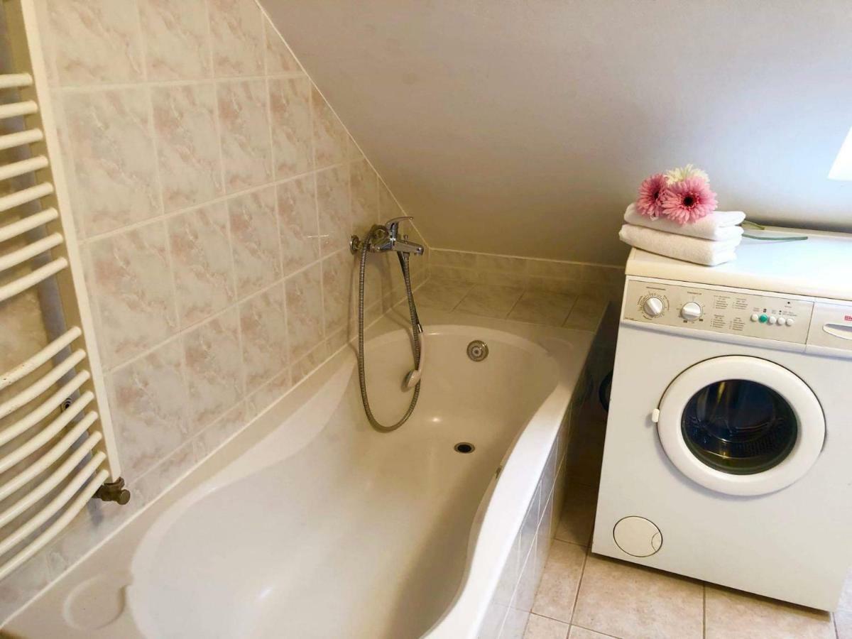 Rege Apartman Alsóörs 外观 照片